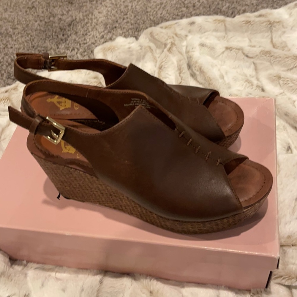 Crown Vintage Brown Wedge Sandals